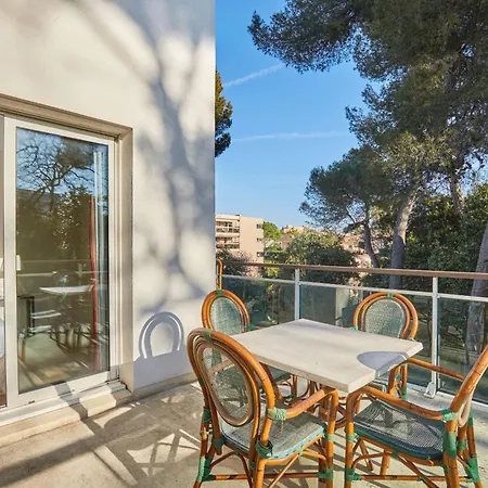 Apartmanhotel Odalys - Olympe Antibes