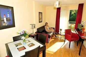 Odalys Olympe 3* Antibes